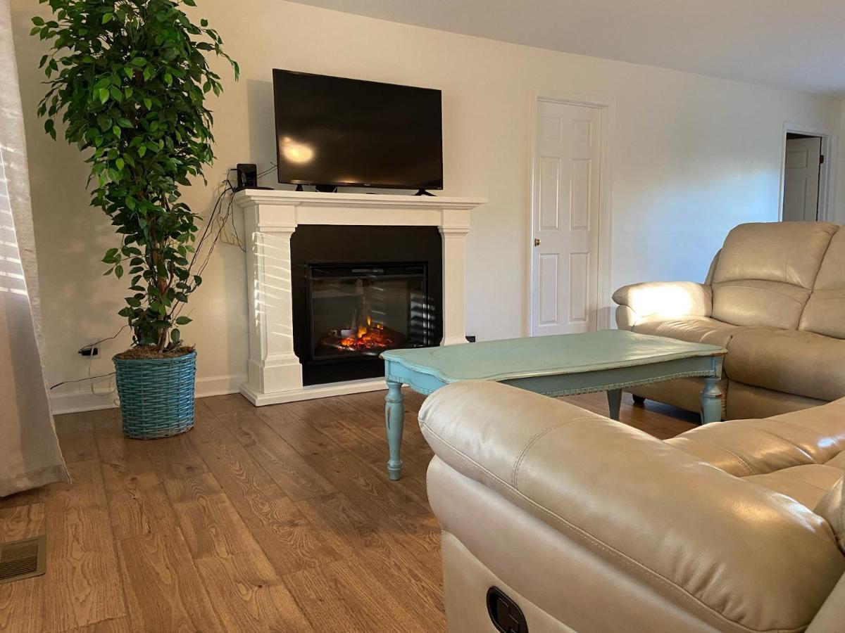 Cozy Three Bedroom House With Fireplace Wilmington  Kültér fotó